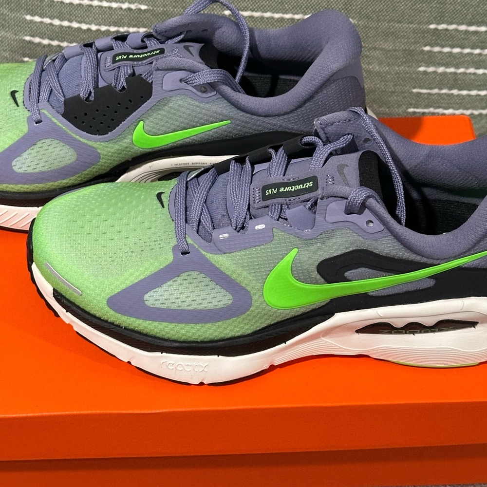 Nike Structure Plus - image 7